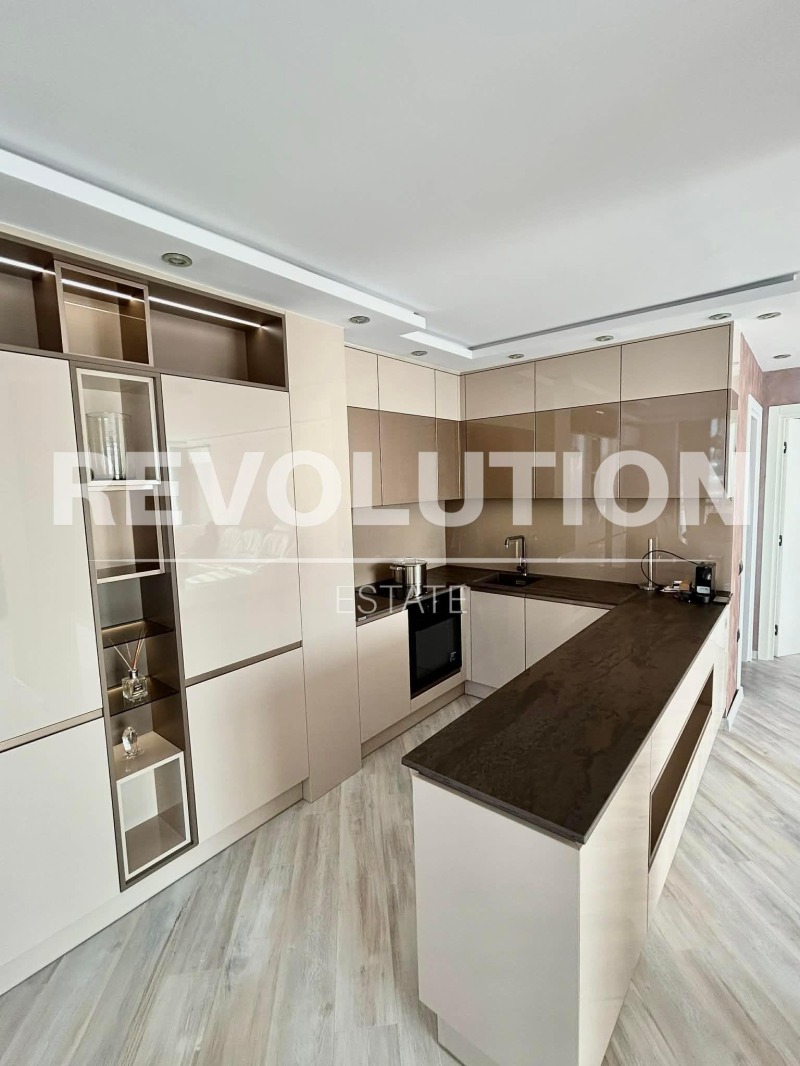 Дава под наем 2-СТАЕН, гр. Варна, Бриз, снимка 3 - Апартаменти - 53151995