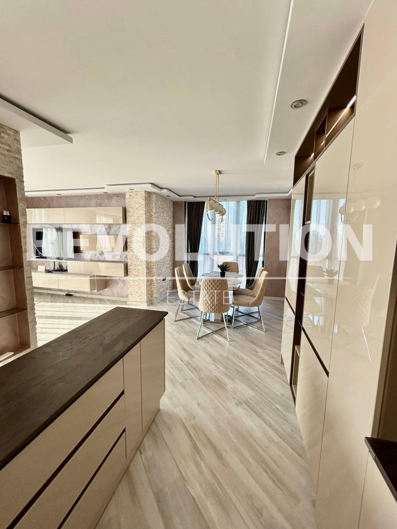 Дава под наем 2-СТАЕН, гр. Варна, Бриз, снимка 2 - Апартаменти - 53151995