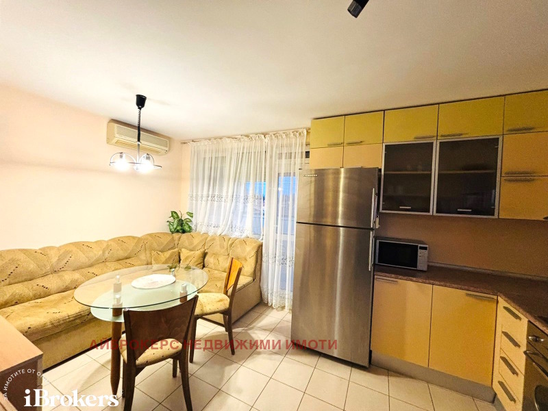 Дава под наем 2-СТАЕН, гр. Бургас, Център, снимка 2 - Апартаменти - 53315225