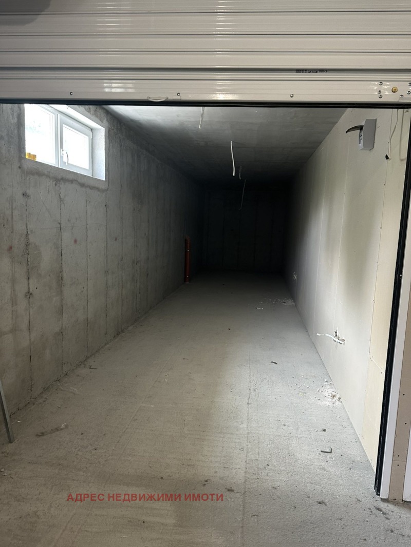 For Rent  Industrial building Stara Zagora , Tri chuchura - sever , 35 sq.m | 57463309 - image [3]
