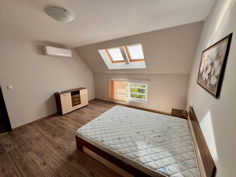 Vuokrattavana  2 makuuhuonetta Plovdiv , Gagarin , 97 neliömetriä | 71203142 - kuva [5]