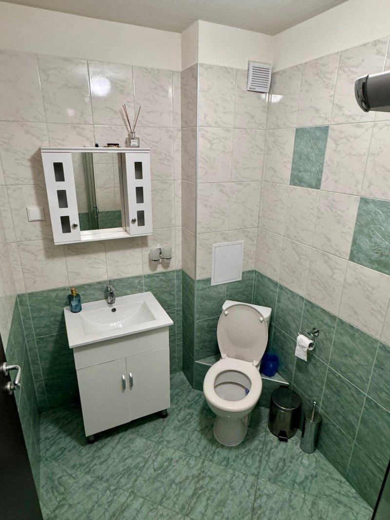 Vuokrattavana  2 makuuhuonetta Plovdiv , Gagarin , 97 neliömetriä | 71203142 - kuva [8]