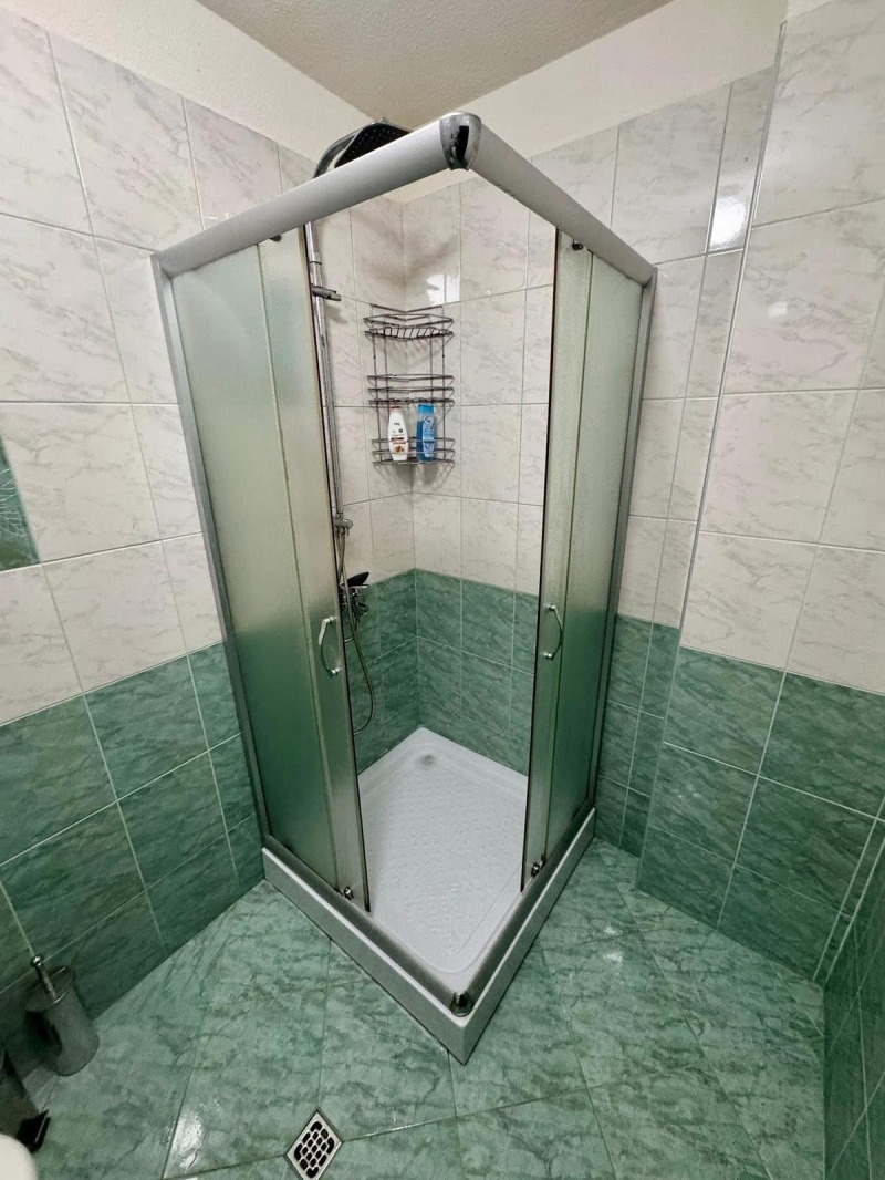 Vuokrattavana  2 makuuhuonetta Plovdiv , Gagarin , 97 neliömetriä | 71203142 - kuva [9]