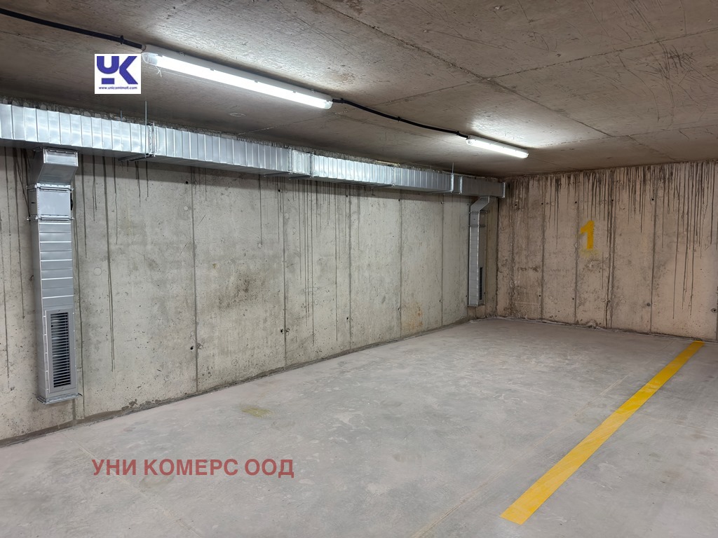 Дава под наем ГАРАЖ, ПАРКОМЯСТО, гр. София, Медицинска академия, снимка 7 - Гаражи и паркоместа - 55020936