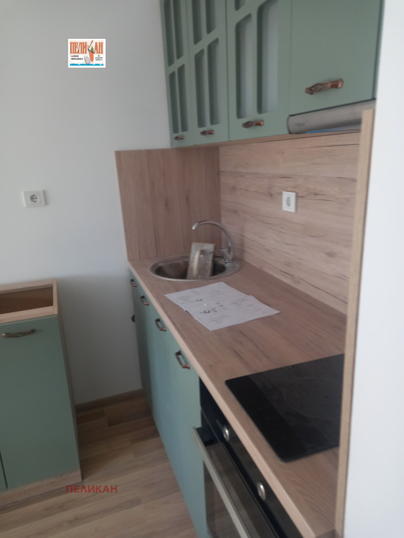 Дава под Наем 2-СТАЕН в град Велико Търново, Бузлуджа - 53 кв.м / 282 € » 551.54 лв., ПЕЛИКАН