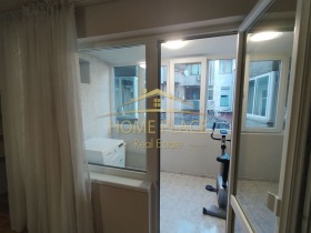 1 chambre Tchataldja, Varna 8