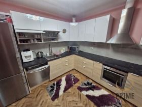 2 sovrum Centar, Burgas 5