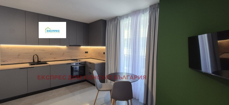 Zu vermieten  Studio Sofia , Zona B-5 , 35 qm | 60650702