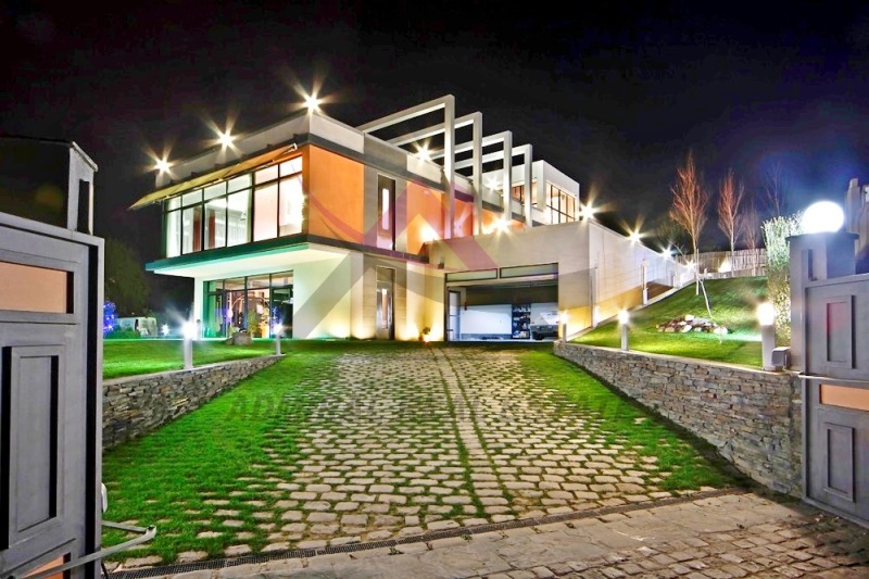 Дава под наем КЪЩА, гр. Варна, Бриз, снимка 6 - Къщи - 52334485