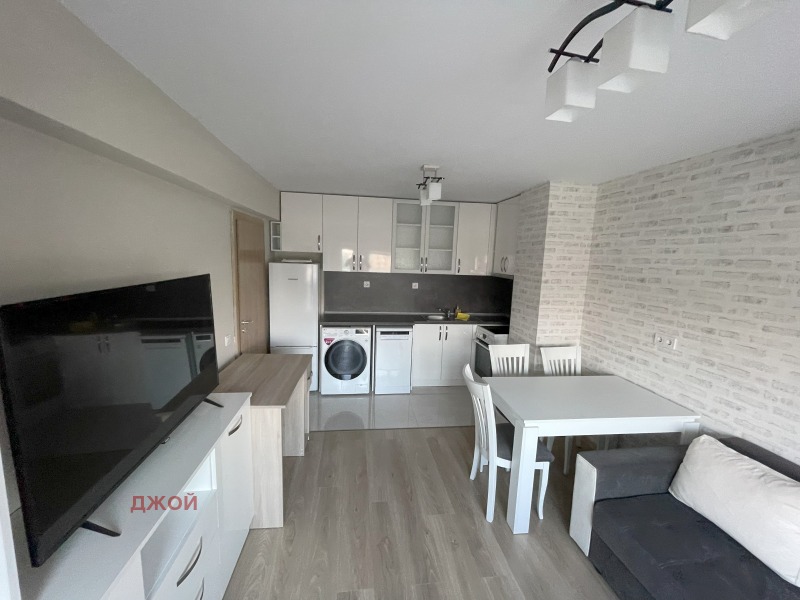 Til leje  1 soveværelse Sofia , Vitosha , 60 kvm | 28235354 - billede [2]