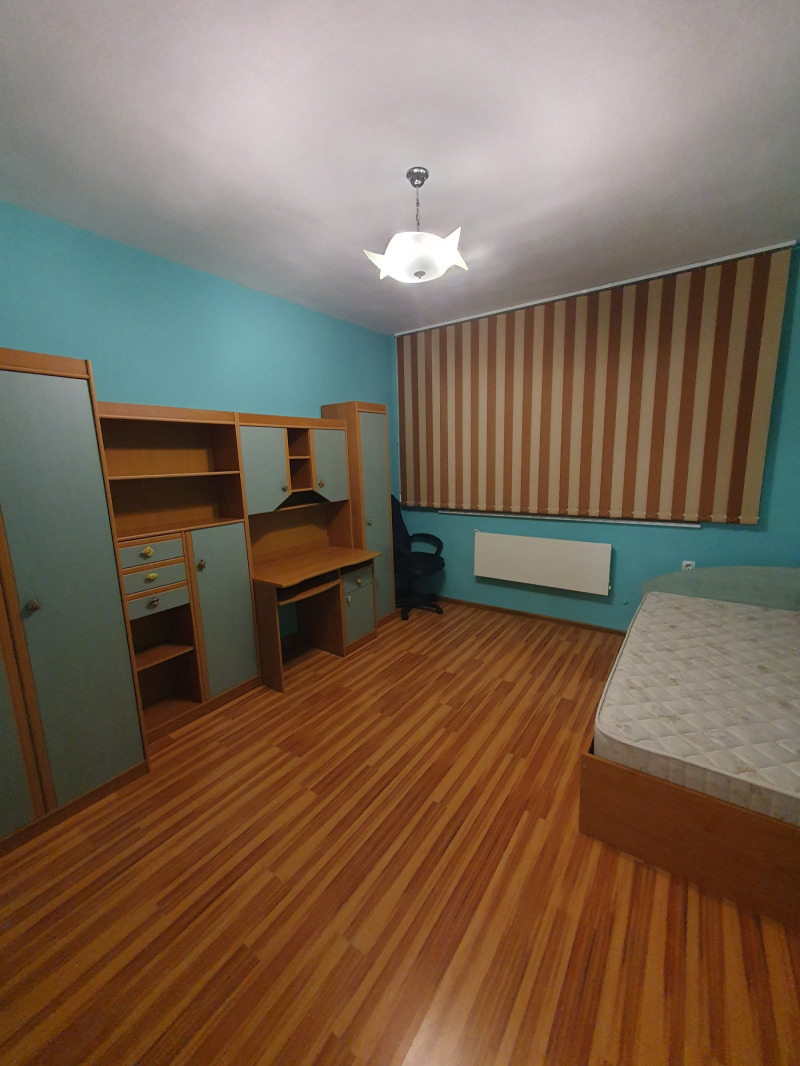 Дава под наем 4-СТАЕН, гр. Стара Загора, Център, снимка 8 - Апартаменти - 52663333