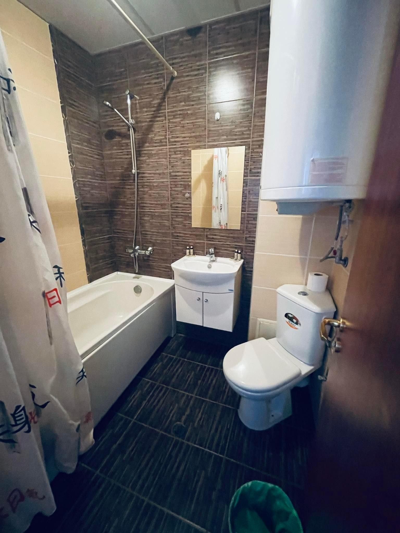 Дава под наем 2-СТАЕН, гр. Варна, к.к. Св.Св. Константин и Елена, снимка 5 - Апартаменти - 51248242