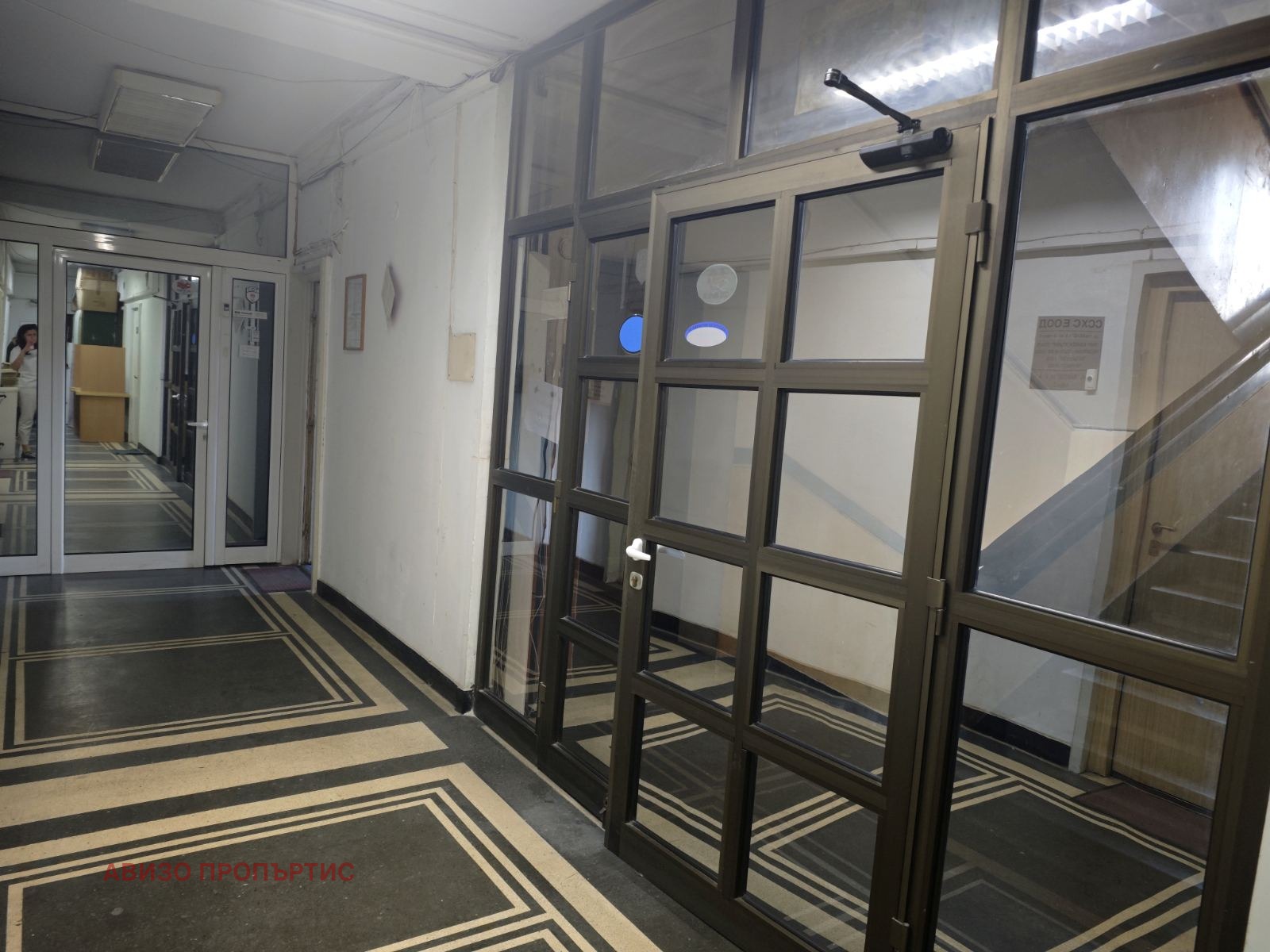 Дава под наем ОФИС, гр. София, Център, снимка 2 - Офиси - 56464973