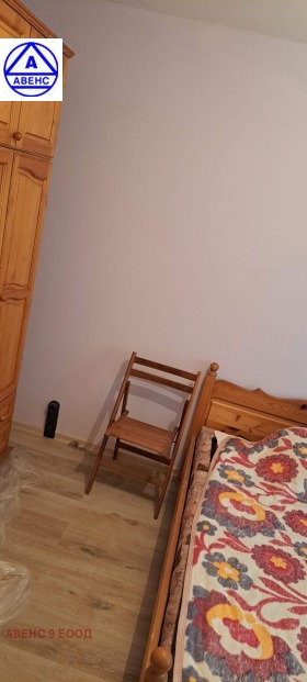 Дава под наем 4-стаен град Плевен Широк център - [1] 