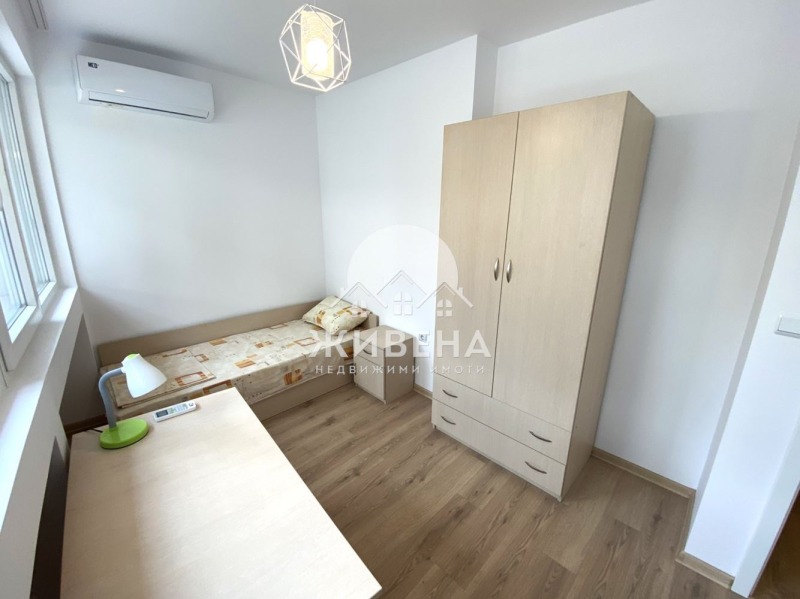 Издаје се  2 спаваће собе Варна , Центар , 88 м2 | 48363559 - слика [11]