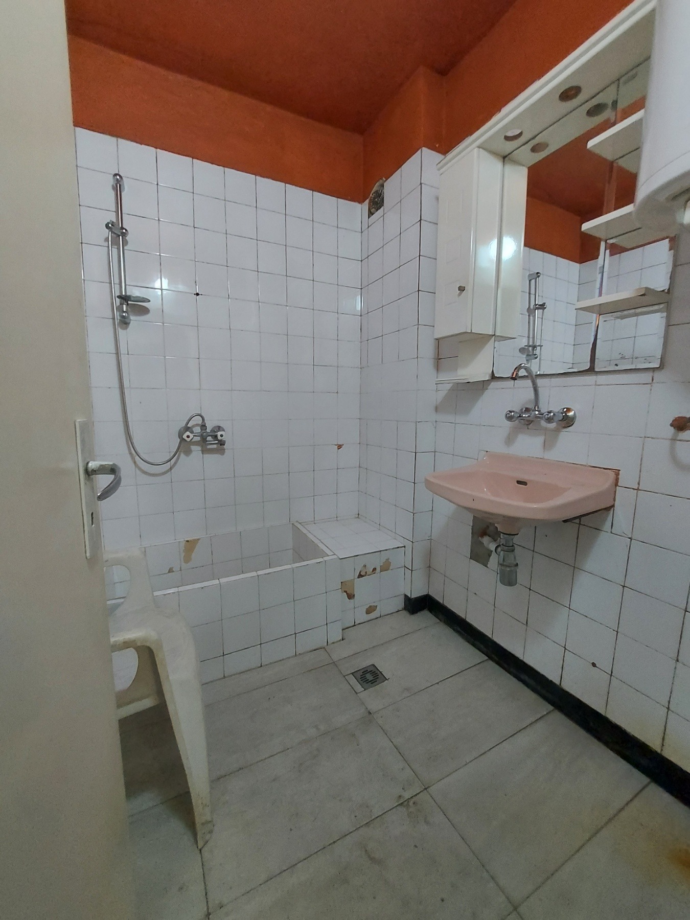 Дава под наем 2-СТАЕН, гр. Варна, Централна поща, снимка 3 - Апартаменти - 55895162