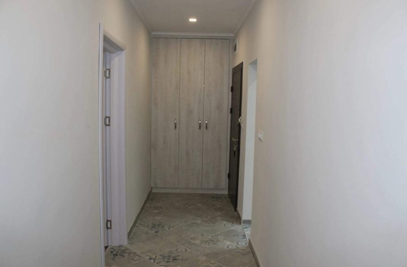 Zu vermieten  1 Schlafzimmer Plowdiw , Sadijski , 72 qm | 72199015 - Bild [7]