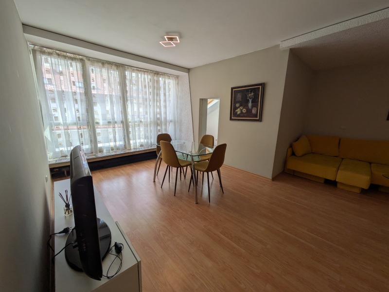 För uthyrning  1 sovrum Sofia , Centar , 80 kvm | 48544226 - bild [3]