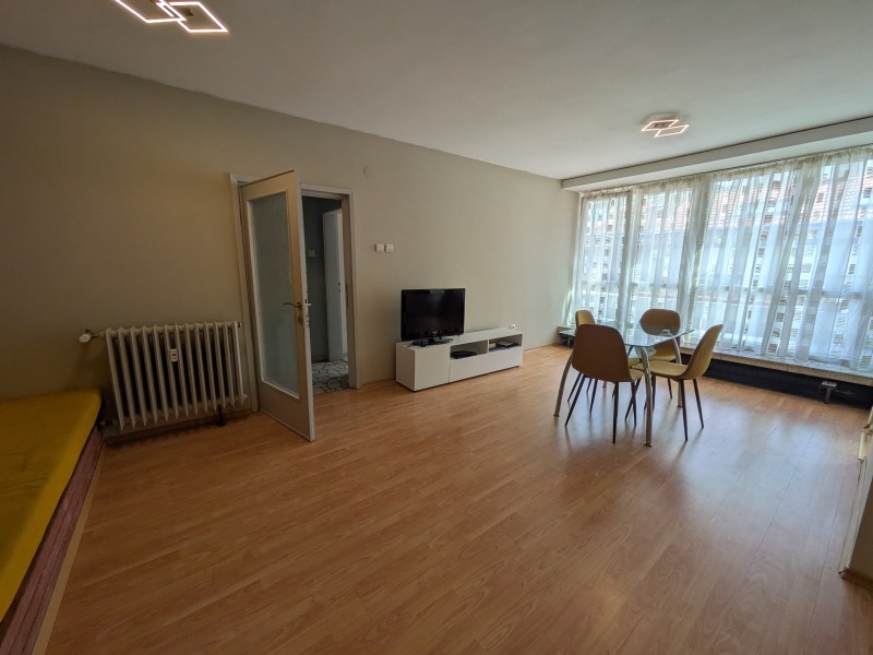 För uthyrning  1 sovrum Sofia , Centar , 80 kvm | 48544226 - bild [6]