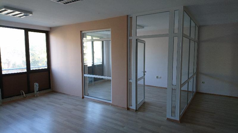 Издаје се  Канцеларија Пловдив , Вастанически , 225 м2 | 90963378 - слика [3]