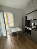 Под наем 3-СТАЕН, град София, Зона Б-5-3 • 700 € • 98426717 — Holmes.bg