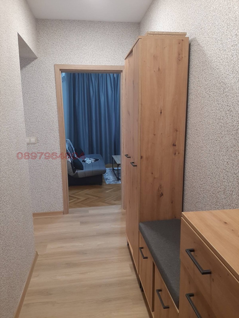 Дава под наем 3-СТАЕН, гр. Бургас, Център, снимка 3 - Апартаменти - 52779621