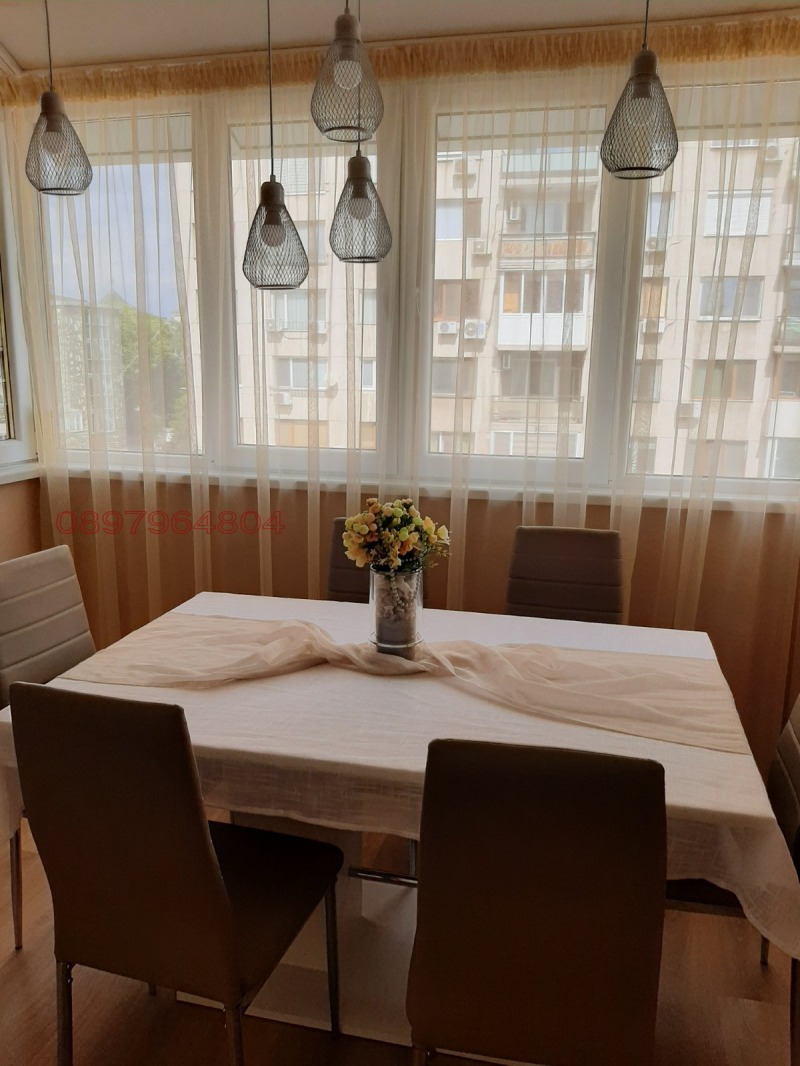 Дава под наем 3-СТАЕН, гр. Бургас, Център, снимка 11 - Апартаменти - 52779621