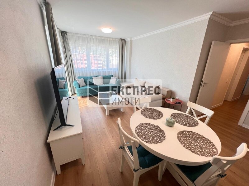 В оренду  2 спальні Варна , Левски 1 , 100 кв.м | 86220256