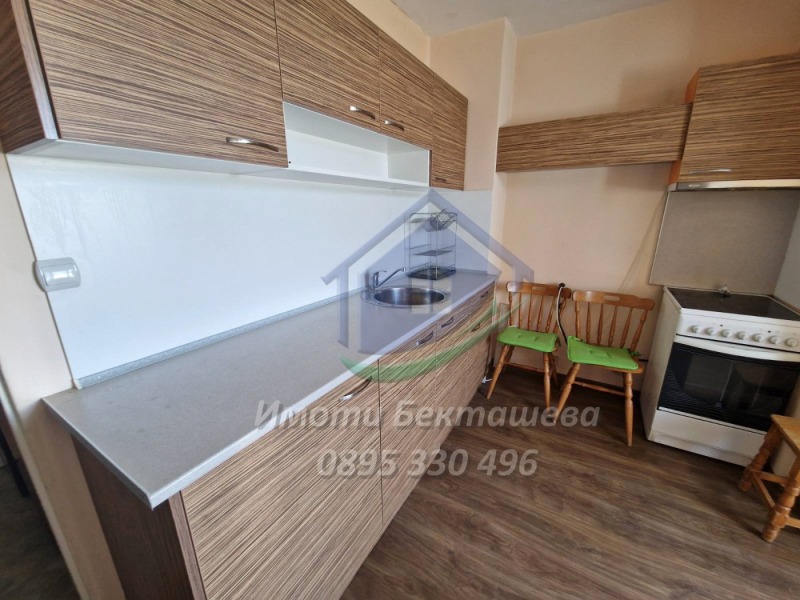 Zu vermieten  1 Schlafzimmer Ruse , Tscharodejka - Jug , 60 qm | 17713272 - Bild [3]