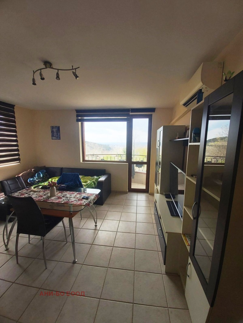 Дава под наем 2-СТАЕН, гр. Варна, м-т Зеленика, снимка 5 - Апартаменти - 52220502