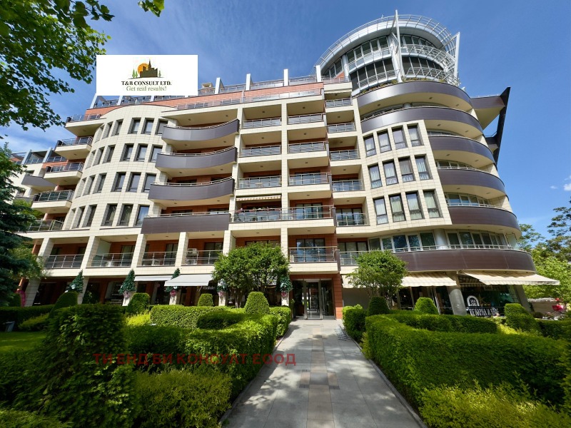 En renta  3 dormitorios Sofia , Iztok , 137 metros cuadrados | 65984429