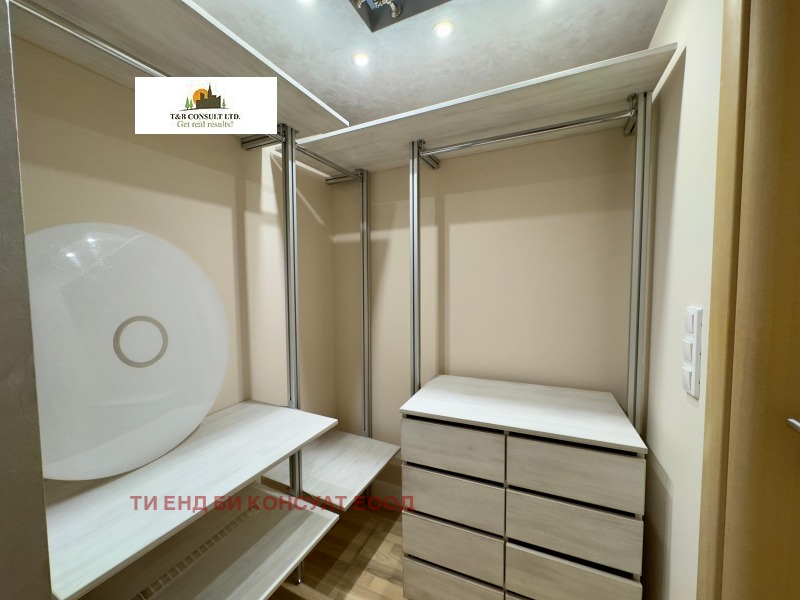 En renta  3 dormitorios Sofia , Iztok , 137 metros cuadrados | 65984429 - imagen [8]