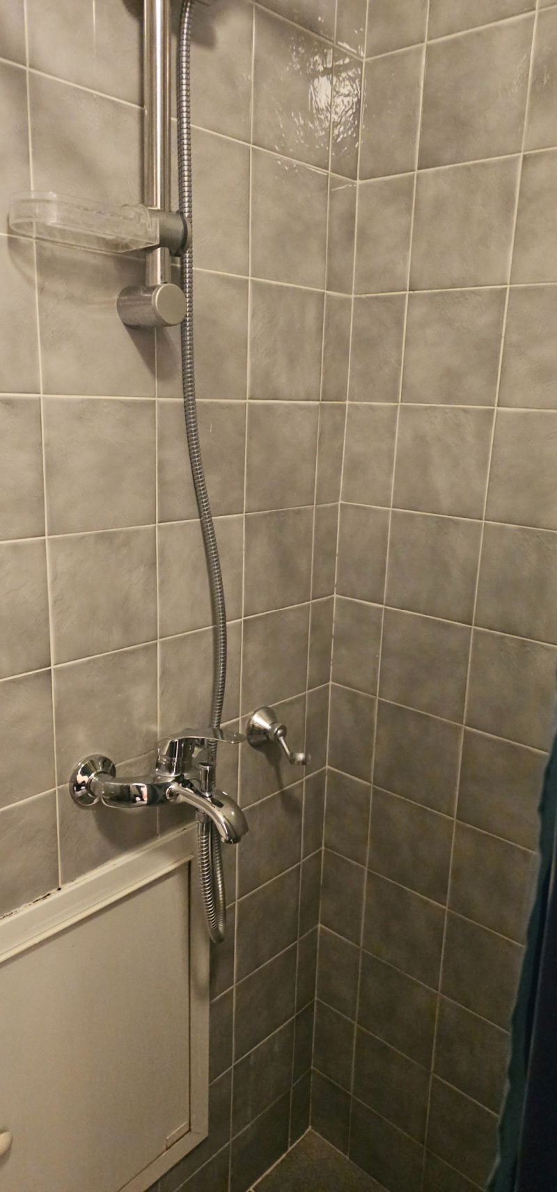 Дава под наем 2-СТАЕН, гр. Перник, Изток, снимка 15 - Апартаменти - 53152002