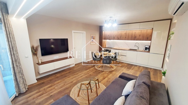 Vuokrattavana  2 makuuhuonetta Varna , Tšajka , 80 neliömetriä | 49483818