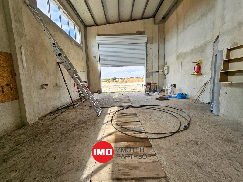 Προς ενοικίαση  Αποθήκευση Βυργασ , Δολνο Εζεροβο , 405 τ.μ | 87501239 - εικόνα [9]