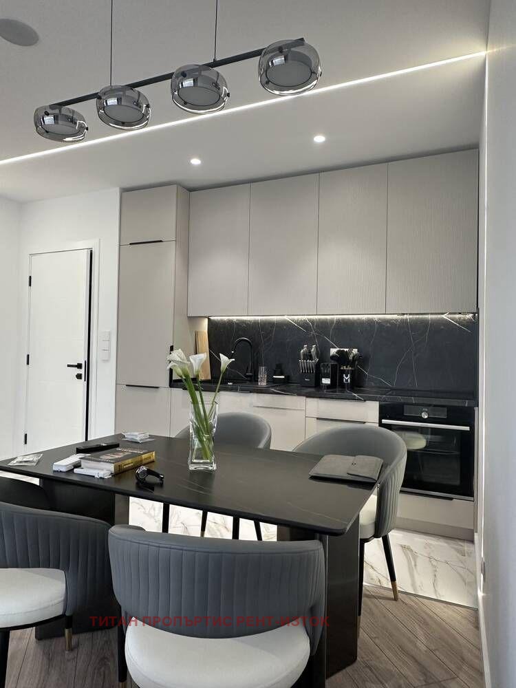 Дава под наем 2-СТАЕН, гр. Бургас, Славейков, снимка 2 - Апартаменти - 53094111