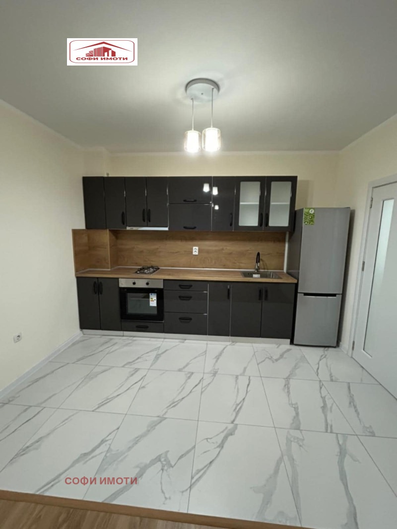 Дава под наем 3-СТАЕН, гр. Кърджали, Център