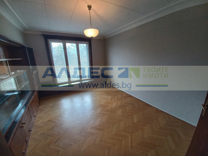 Дава под наем 4-СТАЕН, гр. София, Докторски паметник, снимка 4 - Апартаменти - 52306667