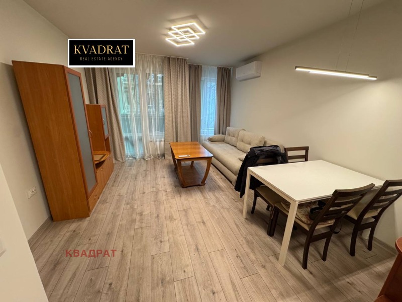 Дава под Наем 3-СТАЕН в град Варна, Център - 100 кв.м / 900 € » 1 760.25 лв., КВАДРАТ