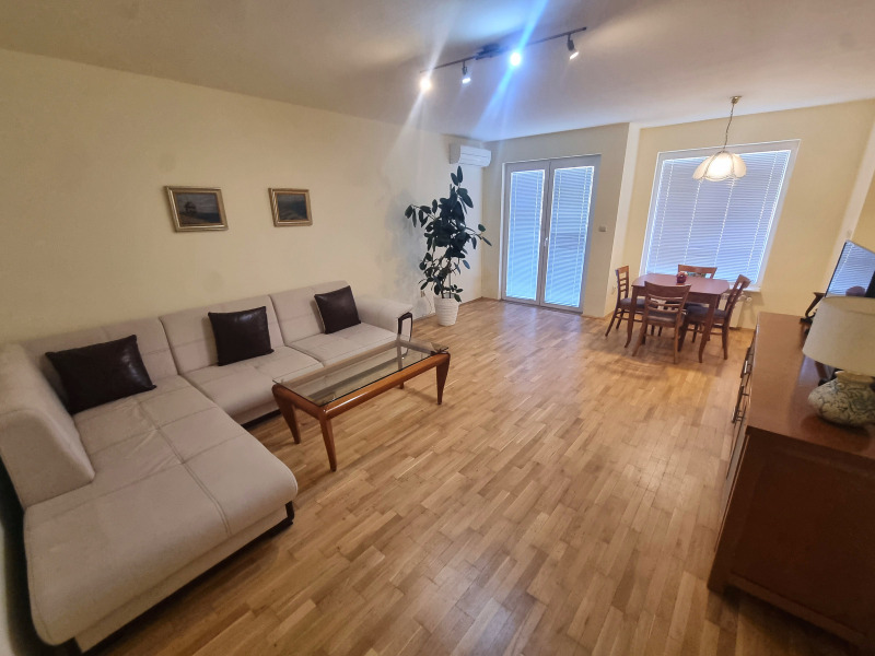 För uthyrning  1 sovrum Sofia , Oboristje , 80 kvm | 64825006 - bild [2]