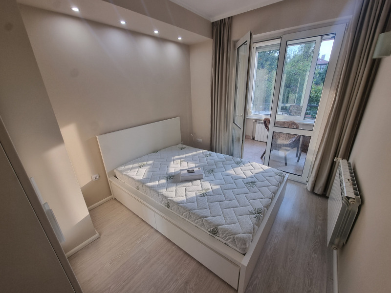 В аренду  2 спальни София , Лозенец , 100 кв.м | 91551400 - изображение [14]