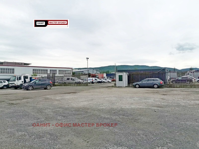 Para alugar  Trama Sofia , Suhodol , 2000 m² | 98220382 - imagem [9]