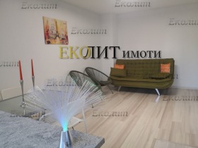 Дава под наем  3-стаен, град София