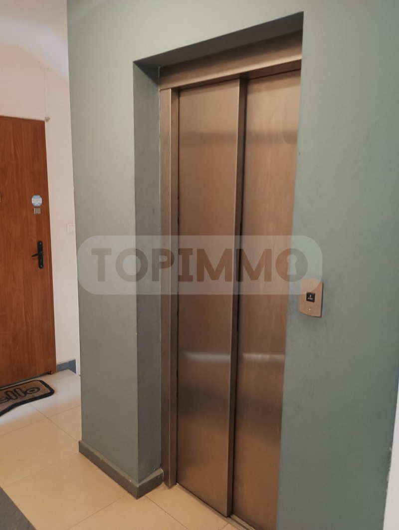 Дава под наем ОФИС, гр. Варна, Зимно кино Тракия, снимка 13 - Офиси - 53239816