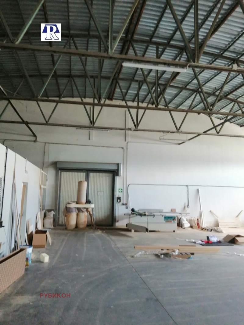 Do wynajęcia  Budynek przemysłowy Plowdiw , Industrialna zona - Iztok , 500 mkw | 94107839 - obraz [3]