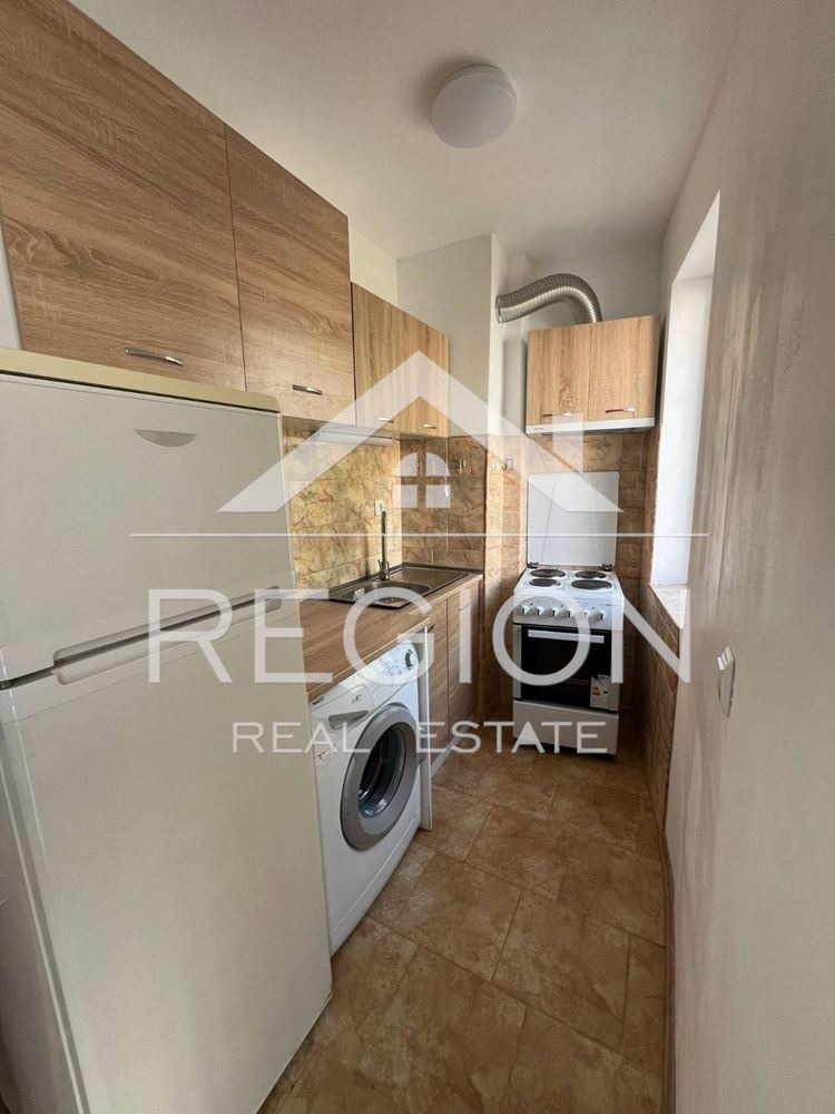 A louer  1 chambre Varna , Kolhozen pazar , 56 m² | 62877117