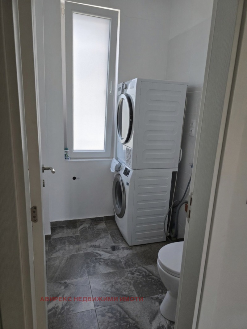 Zu vermieten  2 Schlafzimmer Plowdiw , Ostromila , 130 qm | 37212616 - Bild [12]