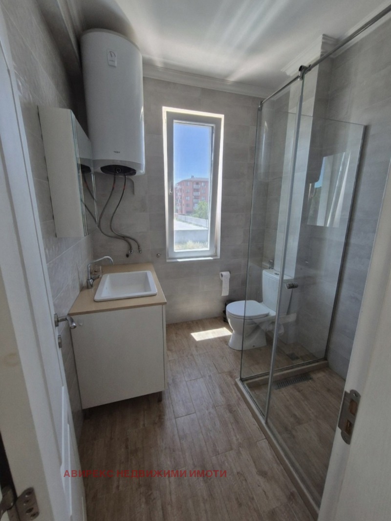 Zu vermieten  2 Schlafzimmer Plowdiw , Ostromila , 130 qm | 37212616 - Bild [3]