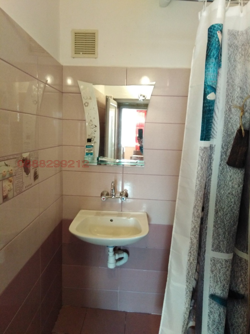 Дава под наем 4-СТАЕН, гр. Казанлък, област Стара Загора, снимка 4 - Апартаменти - 52779778