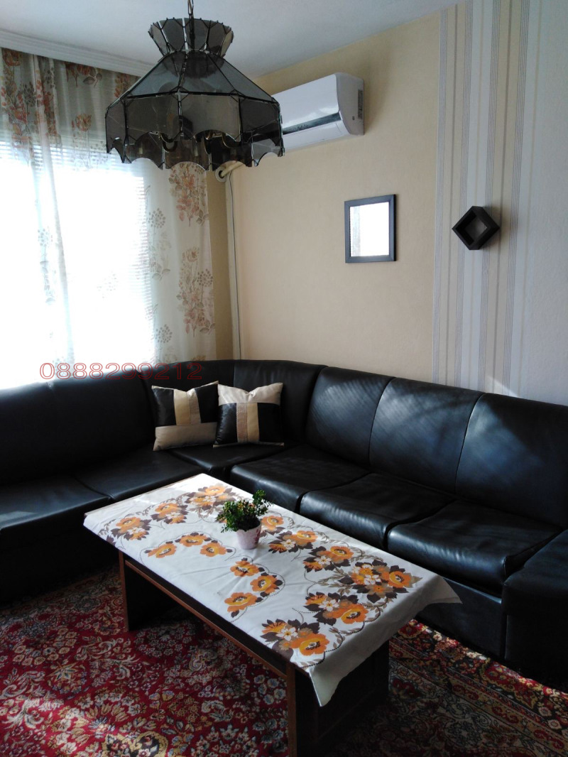 Дава под наем 4-СТАЕН, гр. Казанлък, област Стара Загора